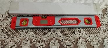 2 ci el laminat: Rəqəmsal göstəricili su terazisi (spirit level) - Uzunluq: təxminən — 2