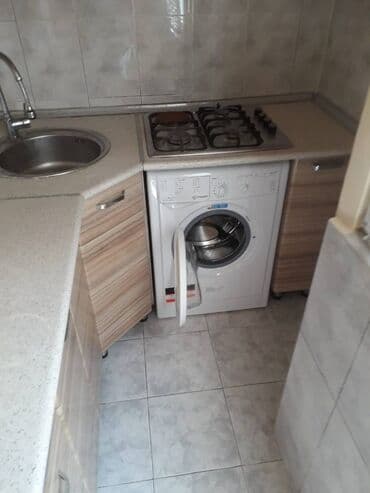 ağdam kirayə evlər: Mənzil kirayə verilir. 2 otaq (1-2 düzəlmə). 5.3 mər, 40 kv Sabunçu — 9