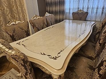 Ev və bağ: Qonaq otağı üçün, İşlənmiş, Açılmayan, Dördbucaq masa, 8 stul — 2