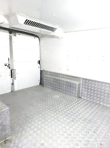 su ceken mator: Ford Transit: 2 l | 2004 il 450673 km — 8