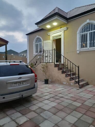 Hövsanda Ticarətin Arxasında Astanofkaya 3-4 dəq ayaqla yol Həyət evi