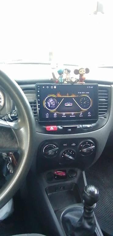 maşlar: Kia Rio: 1.5 l | 2010 il Hetçbek — 4