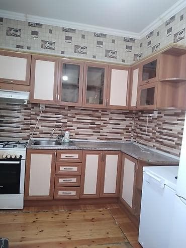 Mətbəx mebeli: Mətbəx mebeli dəsti - Künc yerləşimi: L formalı komplekt. - Üst və — 1