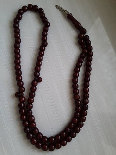 uzuk satışı: Təsbəhlər satılır. Biri 10 manat — 14