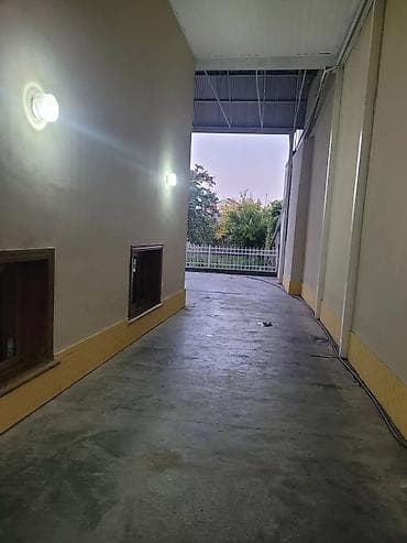 28 may evler: 7 otaqlı, 250 kv. m, Orta təmir — 2