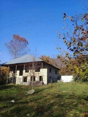 görədildə satılan evlər: 5 otaqlı, 10 kv. m — 3