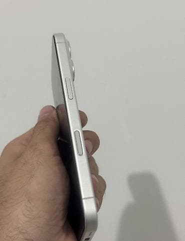iphon 6 plus: IPhone 16, 128 GB, Ağ, Zəmanət, Simsiz şarj, Face ID — 3