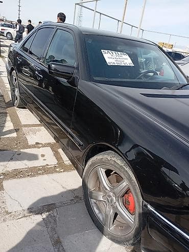 102 motor mercedes: Mercedes-Benz E-Class: 1.8 l | 1996 il Sedan — 2