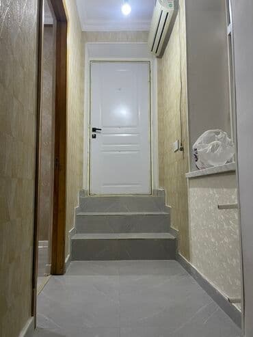 qaxda evlər: Bakı, 20-ci sahə, 3 otaqlı, Köhnə tikili, m. İçərişəhər, 68 kv. m — 15