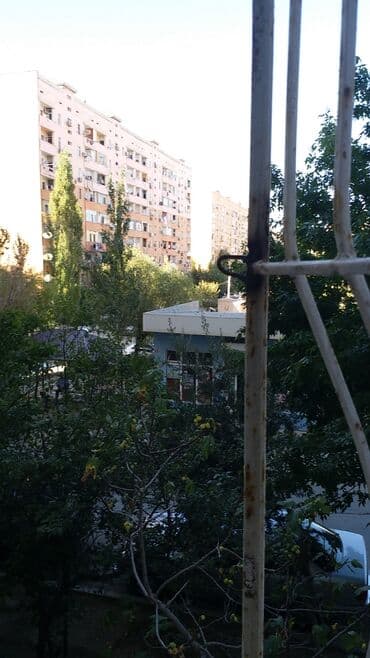Mənzil kirayələyirəm: 3 otaqlı, 80 kv. m