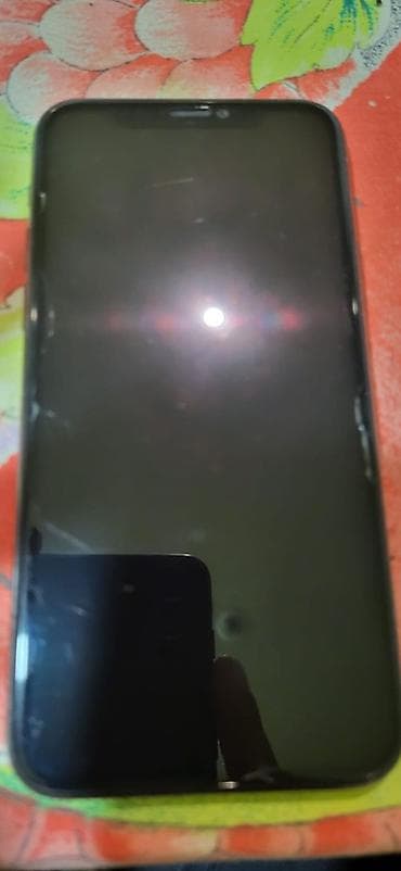 IPhone 11 Pro, Matte Midnight Green, Simsiz şarj