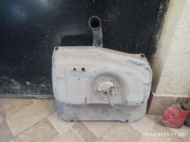 alfa romeo giulietta 1.6 jtdm: Tofaş yanacaq çəni — 1