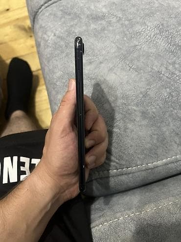 iphone 7 irsad electronics: IPhone 7 Plus, 32 GB, Qara, Barmaq izi — 3