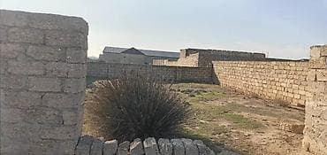 Salam.Ramani Savxozda 2 sot hasarli torpaq satılır. 2 sotun umumi