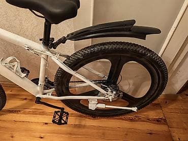Dağ velosipedi – 29" magnezium təkər diskləri, disk əyləclər