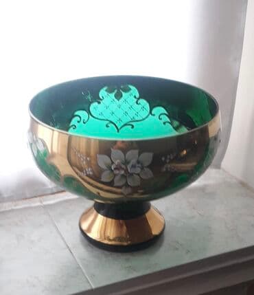 Bir vaza, Bogem şüşəsi