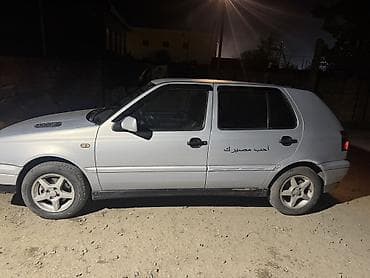 ford tranzit 1998: Volkswagen Golf (Mk3) – ağ rəngli, 5 qapılı hetçbek. Xüsusiyyətlər: - — 4