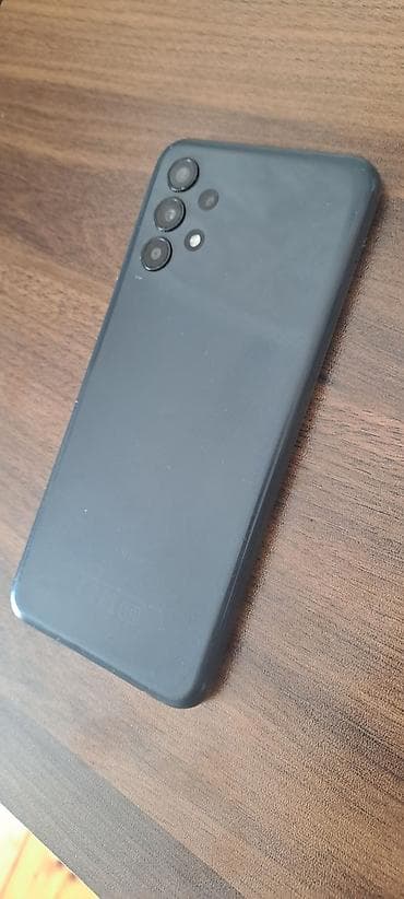 iphone 13 pro max 512: Samsung Galaxy A13, 64 GB, rəng - Qara, İki sim kartlı — 2