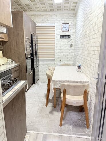 kirayə evlər içəri şəhər: Mənzil Güllü bağa yaxın ərazidə yerləşir. Yaşayış üçün tələb olunan — 9