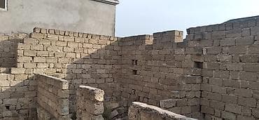 kohne evler: 4 otaqlı, 2 kv. m — 7