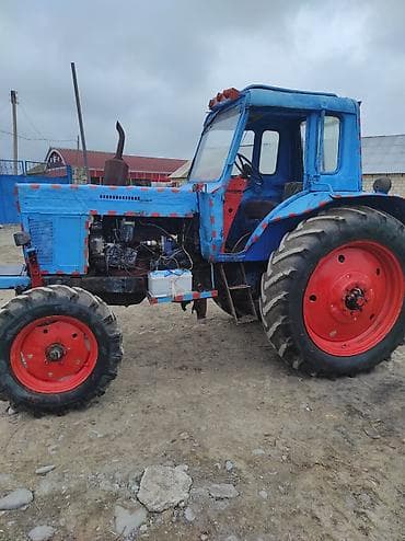 акпп мерседес 124: Rəngi göydür. Kabinası mövcuddur. Ön hissəsindəki radiator barmaqlığı — 9