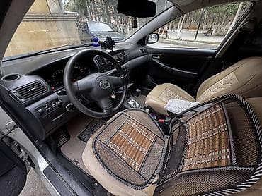 gurcustan maşın bazari ford transit: Toyota Corolla: 1.4 l | 2005 il Hetçbek — 5