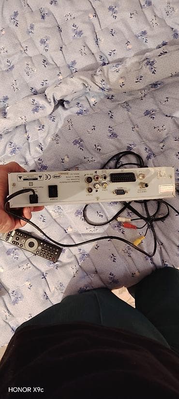 smart tv boks: EUROMAX EM-777 Digital Satellite Receiver (DVB) - DVB-S rəqəmsal peyk — 2