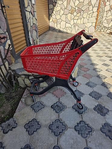 Qırmızı plastik alış-veriş arabası 0555617672 hovsan - Material — 1