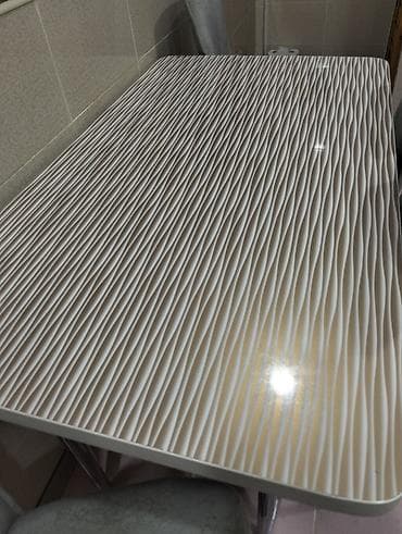 ikinci el stol stul satışı: Mətbəx üçün, İşlənmiş, Açılmayan, Dördbucaq masa, 4 stul — 2