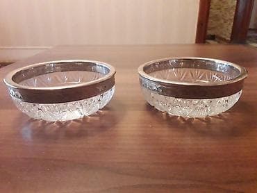 kok saplar: Qiragi melixordu ozude kohnenin xrustali — 1