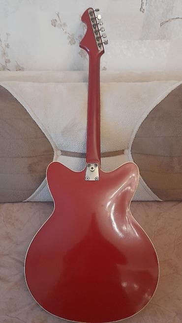 roland em 2000: Elektron gitara — 3