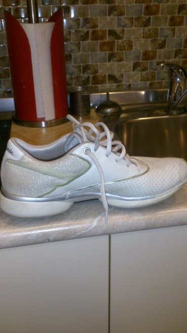 кроссовки баку: Размер: 37, цвет - Белый, Б/у — 2