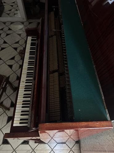 Klavişli alətlər: Piano, Belarus, Akustik, İşlənmiş, Ünvandan götürmə — 4