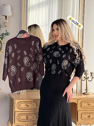 Qadın triko dəst – sviter və ətək - Üst: yumşaq trikotaj sviter