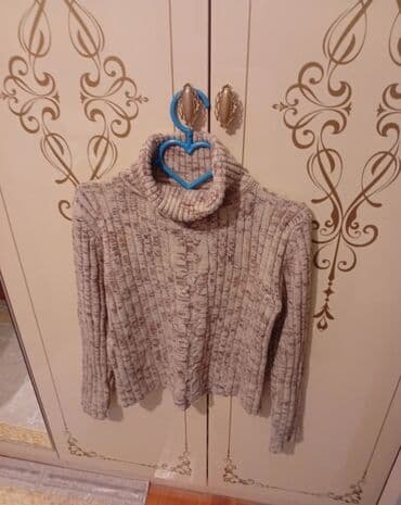 Sviter, Standart, rəng - Bej