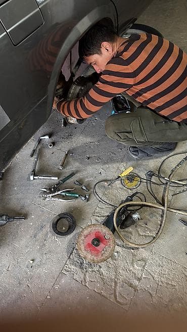 avtomobil bazarı: Avtomobil asqi pinema satilir hecbir prablemi yoxdu hal hazirda — 1