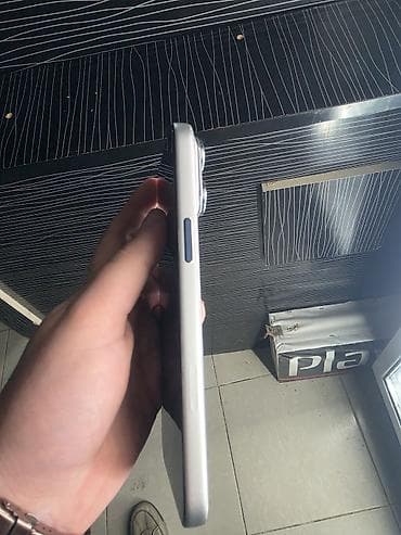 redmi note 13 pro plus ikinci el: 256 GB, Gümüşü, Zəmanət — 3