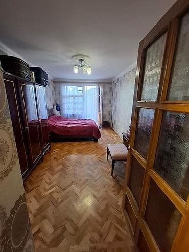Bakı, 3 otaqlı, Köhnə tikili, m. Nəriman Nərimanov, 65 kv. m — 10