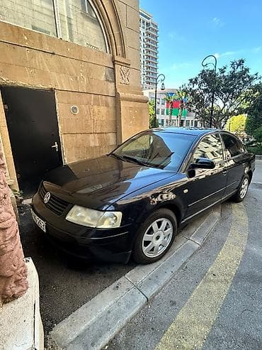 bmw e 38: Volkswagen Passat B5, sedan kuzov, qara rəng. Mator yeni dəyişilib — 1