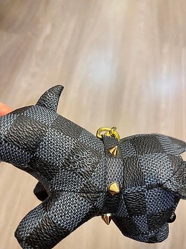 oyuncaq silahlar: Louis Vuitton Paris. Original maşın üçün aksesuar. Baha qiymete — 5