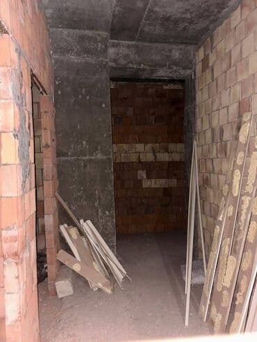 sumqayit 13 mkr: Qaraçuxur qəs., 3 otaqlı, Yeni tikili, 100 kv. m — 5