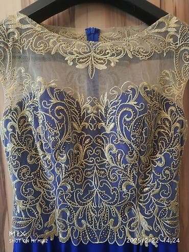 muncuqdan canta: Bu don 190 AZN-ə alınıb. 2 dəfə geyinilib. İndi isə 70 AZN-ə satılır — 2