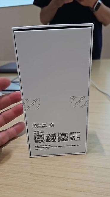 umiio s26 ultra: Honor 4C Pro Holly 2 Plus, rəng - Narıncı, Simsiz şarj — 5