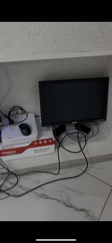samsung adapter: 4 kanallı CCTV müşahidə sistemi komplekti Tərkib: - 4 ədəd — 2