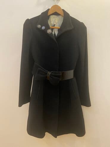 yun jaket: Guess by Marciano, gara yun palto, razmer S-M, kemer ustunde, 70 Azn — 2