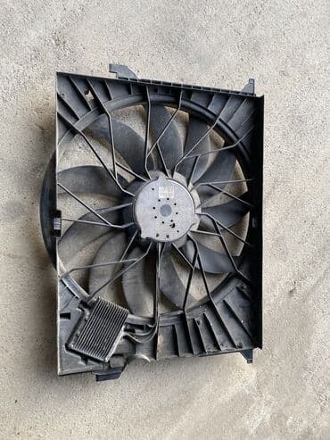 ford transit pompa: Mercedes-Benz W211 — 3