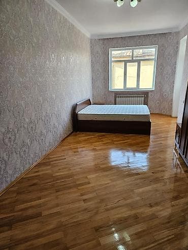 8 noyabr mt Azər Əliyev küç 16/2 mərtəbəsi sahəsi 145 kv 3 otaqlı — 7