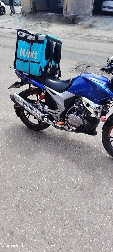 Suzuki — 4