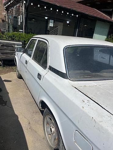 24 masin: QAZ 24 Volga: 2.4 l | 1998 il 200000 km Sedan — 4