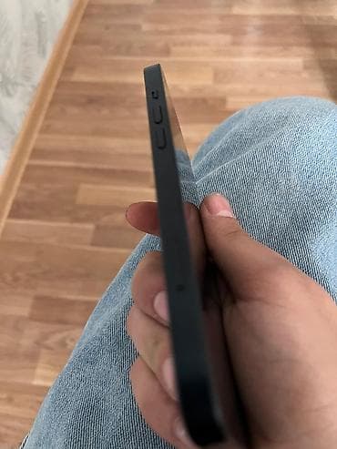 iphone 50: IPhone 13, Midnight — 3